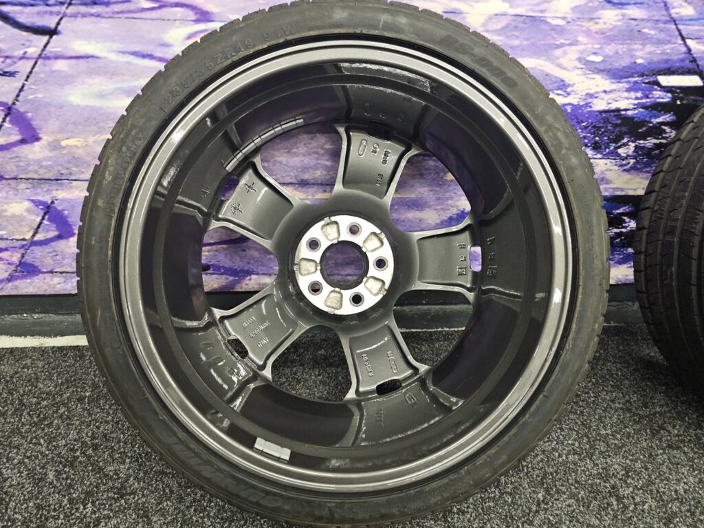 Alloy wheel refurbishment Middlesbrough
inside of alloy